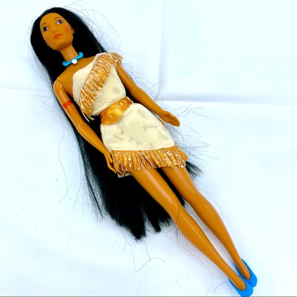 pocahontas barbie 1996